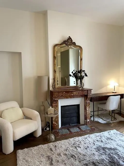 Paris Luxury Family Getaway Apartment