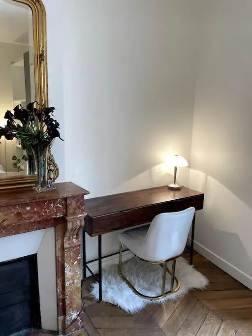 Paris Luxury Family Getaway Apartment