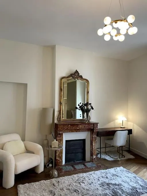 Paris Luxury Family Getaway Apartment