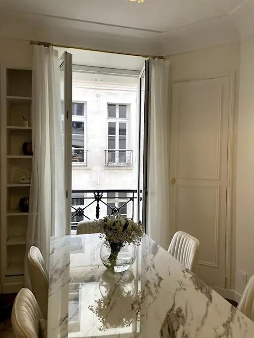 Paris Luxury Family Getaway Apartment France