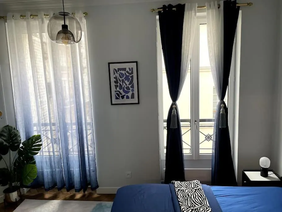 Paris Luxury Family Getaway Apartment