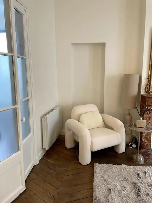 Paris Luxury Family Getaway Apartment