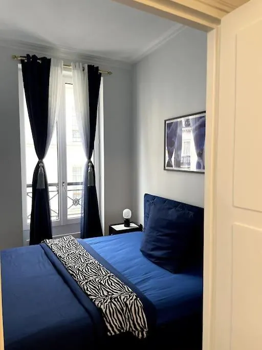 Paris Luxury Family Getaway Apartment