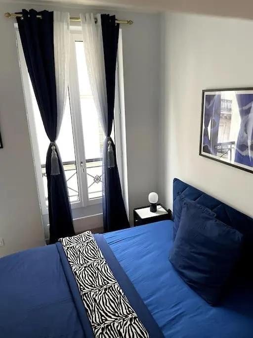 Paris Luxury Family Getaway Apartment