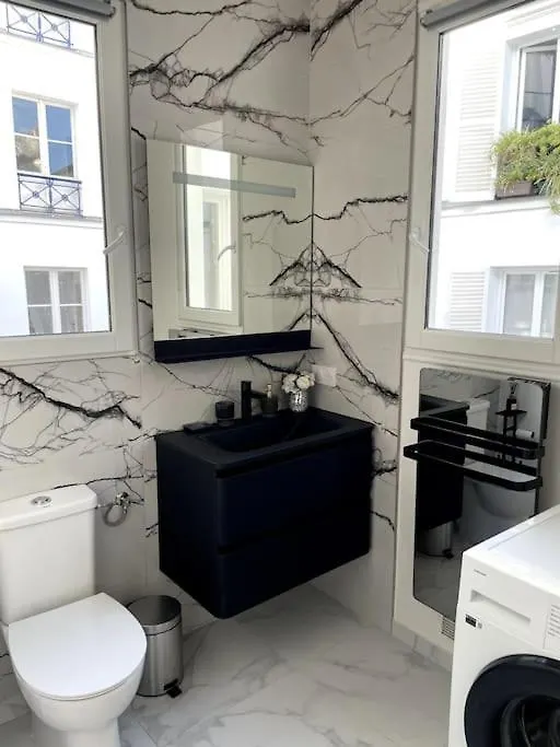Paris Luxury Family Getaway Apartment 0*,