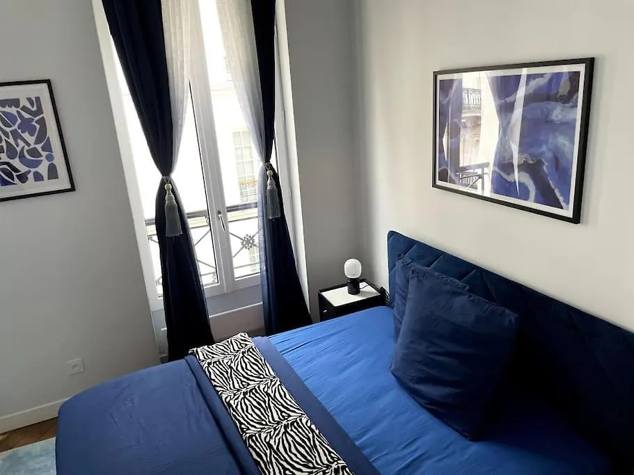 Paris Luxury Family Getaway Apartment